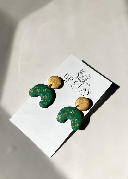 Shamrock Arch Dangle